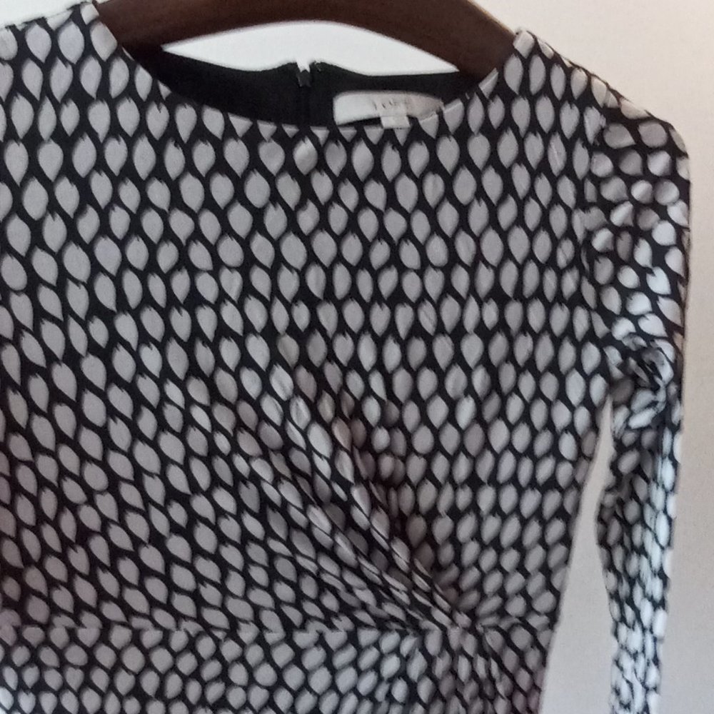 Soft jersey long sleeved Ann Taylor dress